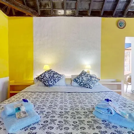 Casa de Férias Holidays Tenerife Breakfast Inclusive Wifi Pool Fr La Laguna (Tenerife)